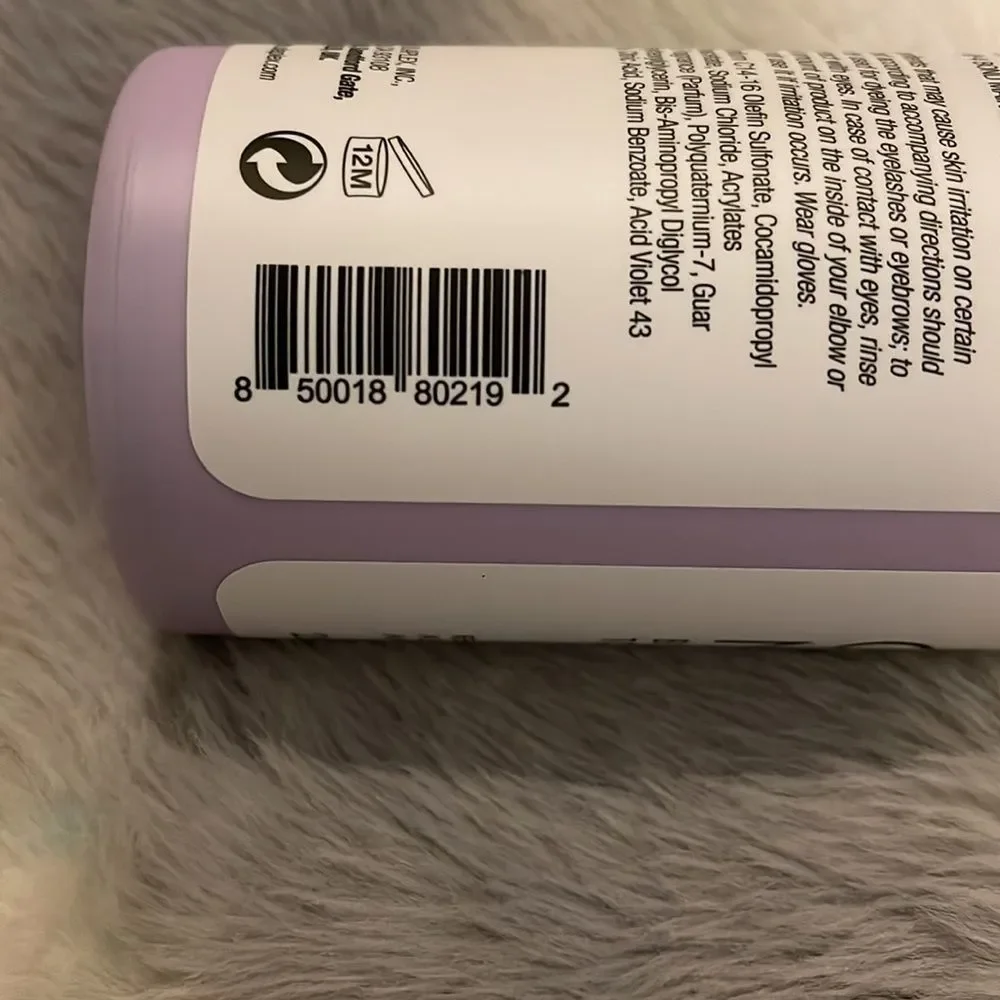 Olaplex No.4P Blonde Enhancer Toning Shampoo